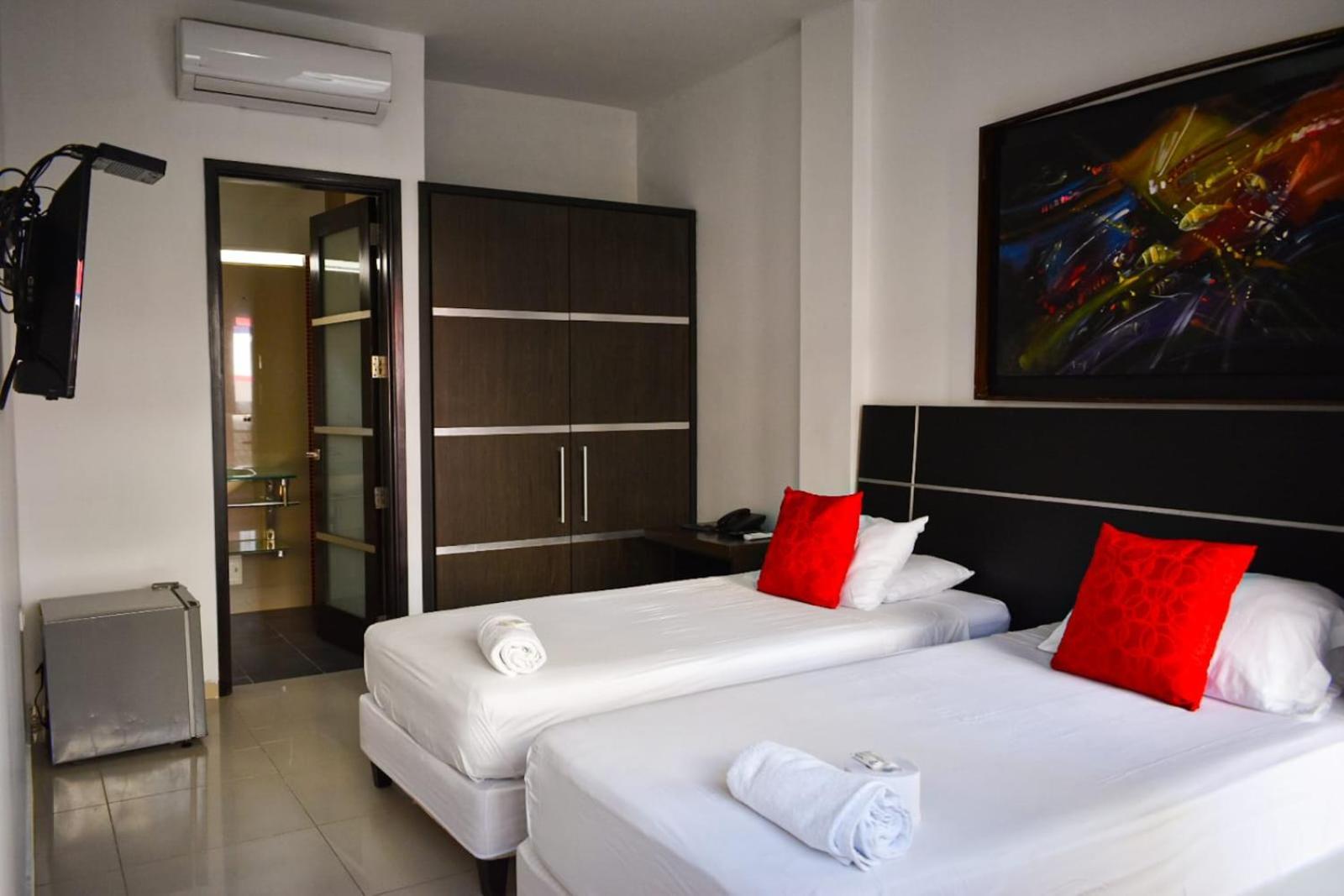 Hotel Or Cartagena Bagian luar foto